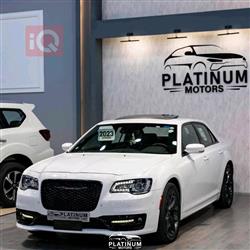 کرایسلەر 300